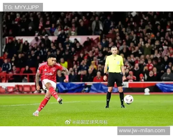 2004年欧冠经典对决波尔图战胜曼联精彩比赛录像回顾 2004年欧冠经典对决波尔图战胜曼联精彩比赛录像回顾