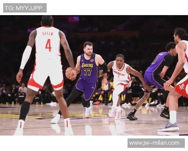 2019年11月9日热火与湖人精彩对决全场录像回顾与分析