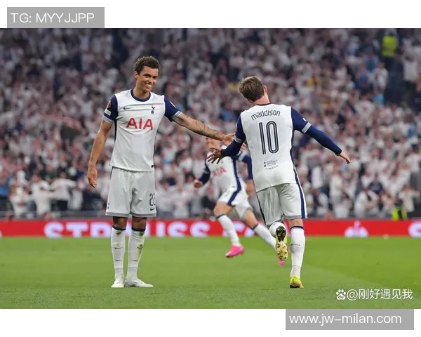 热刺主场迎战巴萨2018年欧冠小组赛精彩回顾与分析 热刺主场迎战巴萨2018年欧冠小组赛精彩回顾与分析